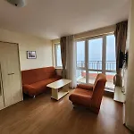 Stunning View Appartement Ravda