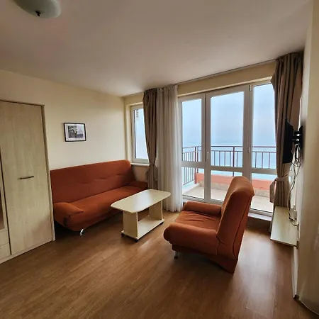 Stunning View Apartament Rawda